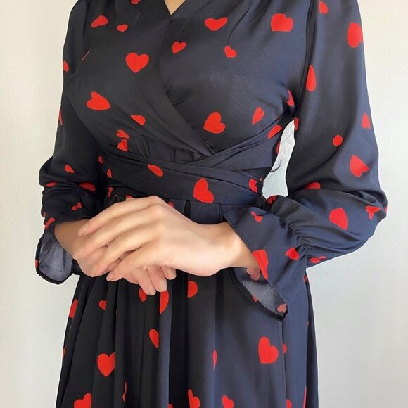 Black midi dress with red heart print - Picture 3 of 5